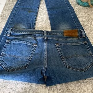 Men’s lucky brand jeans